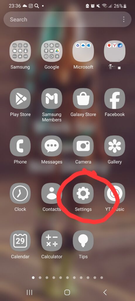 how to make apps bigger on home screen android