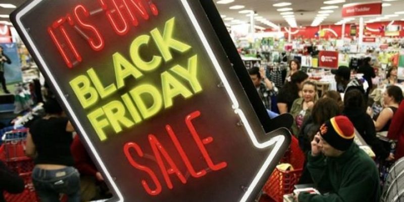 Black Friday/ Cyber Sunday – Retail War